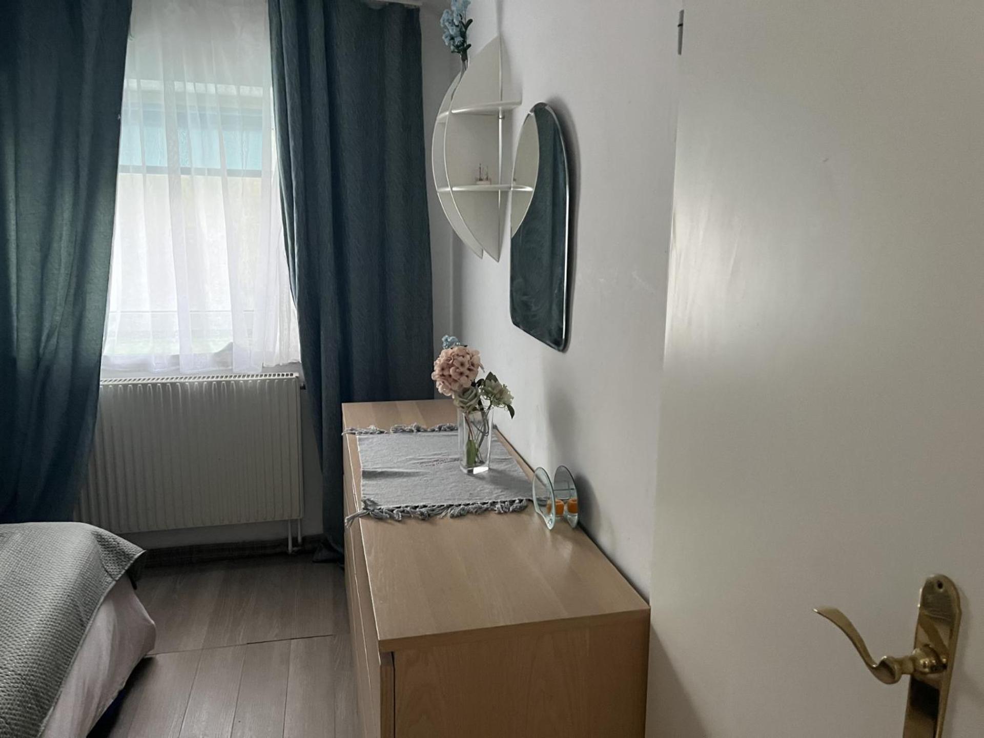 Вилла Lovely House For Relaxing Trips Вена Экстерьер фото